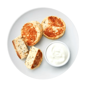 Անշաքար սիրնիկ պանրով, խոտաբույսերով և թթվասերով